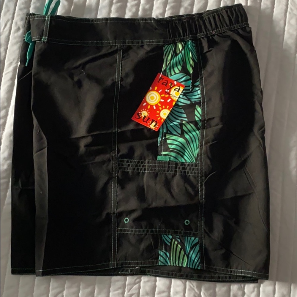 raya sun Swim Short